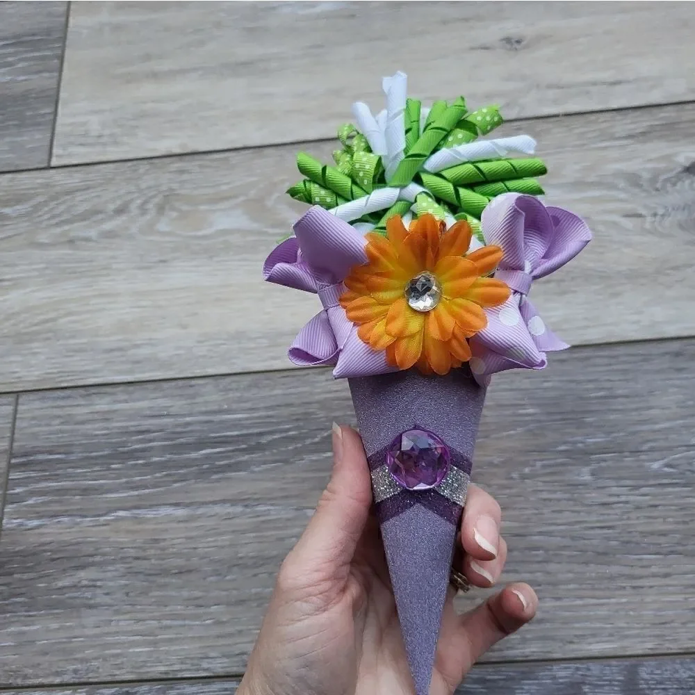 Gift: Small purple hair clip bouquet korker clip bows